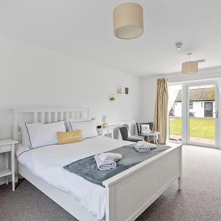 Number 5 - Lytton Tree Lodge, Reydon, Southwold Exteriör bild